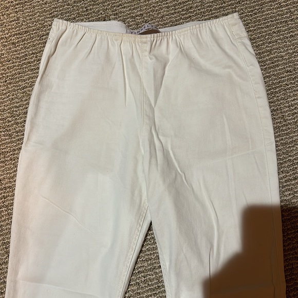 Cream ish white colored flare jeans - Picture 2 of 6